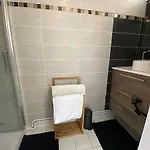 Cosy De Gaule