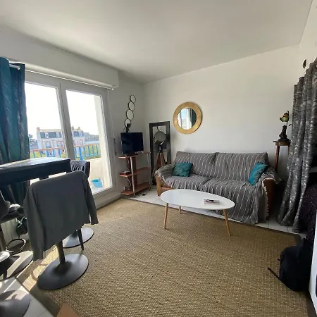 Апартаменты Cosy De Gaule